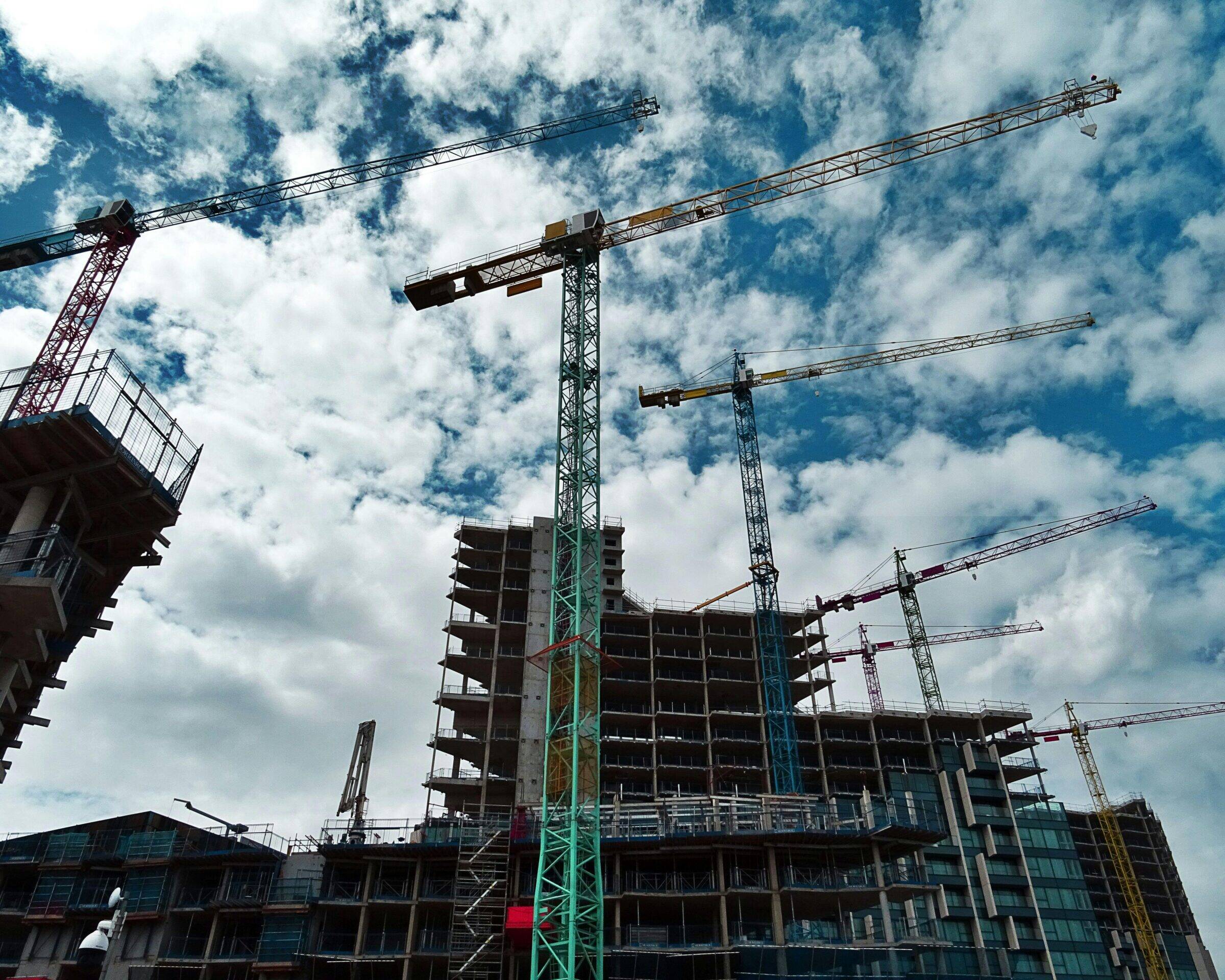 SMV_Valencia_España_gestion-de-residuos_alquiler-contenedores-de-obra_verano-obras-ciudad