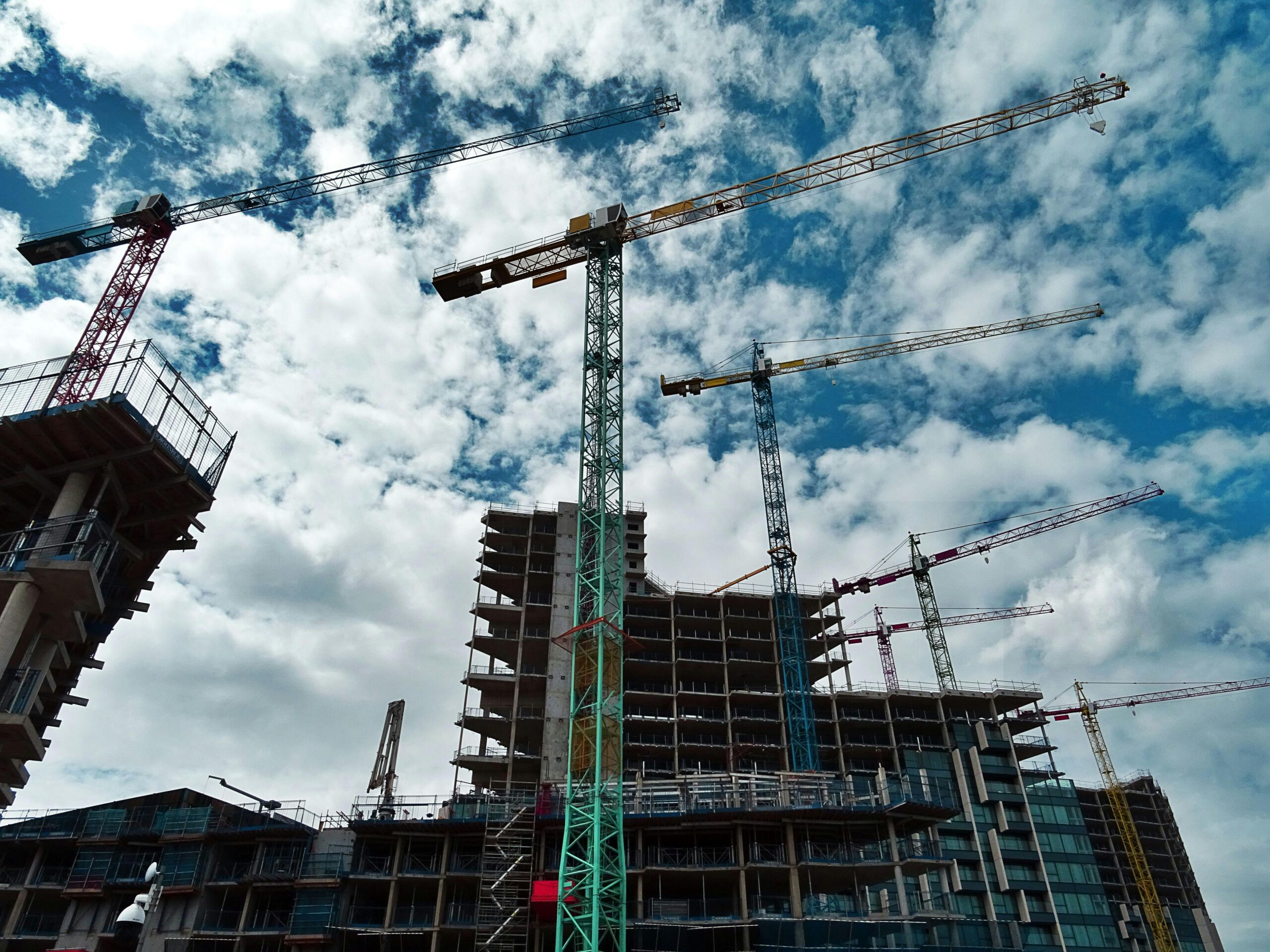 SMV_Valencia_España_gestion-de-residuos_alquiler-contenedores-de-obra_verano-obras-ciudad